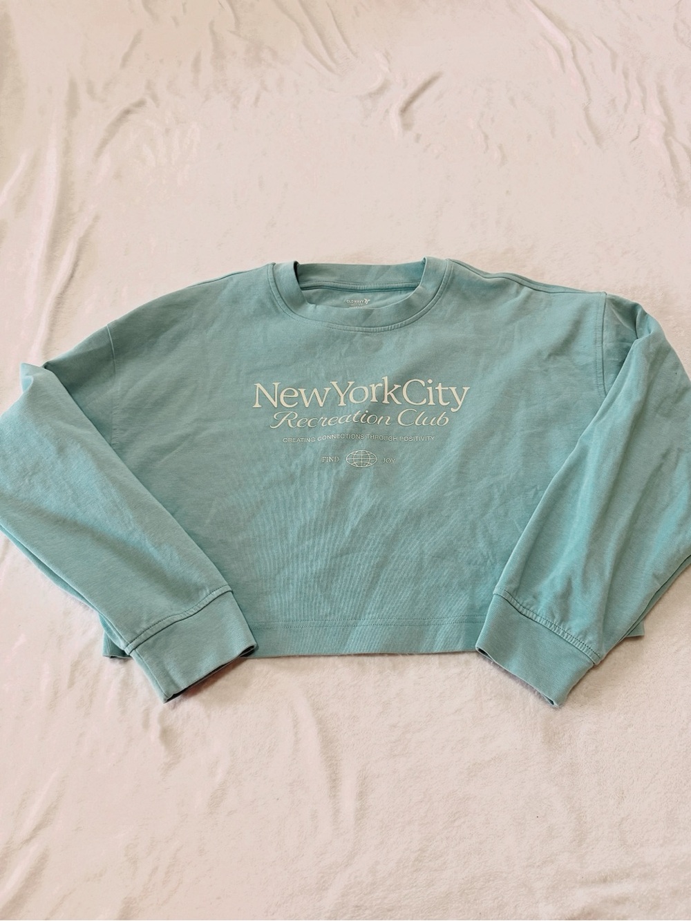 Old Navy Aqua Blue "New York City Recreation Club" Cropped Long Sleeve Tee